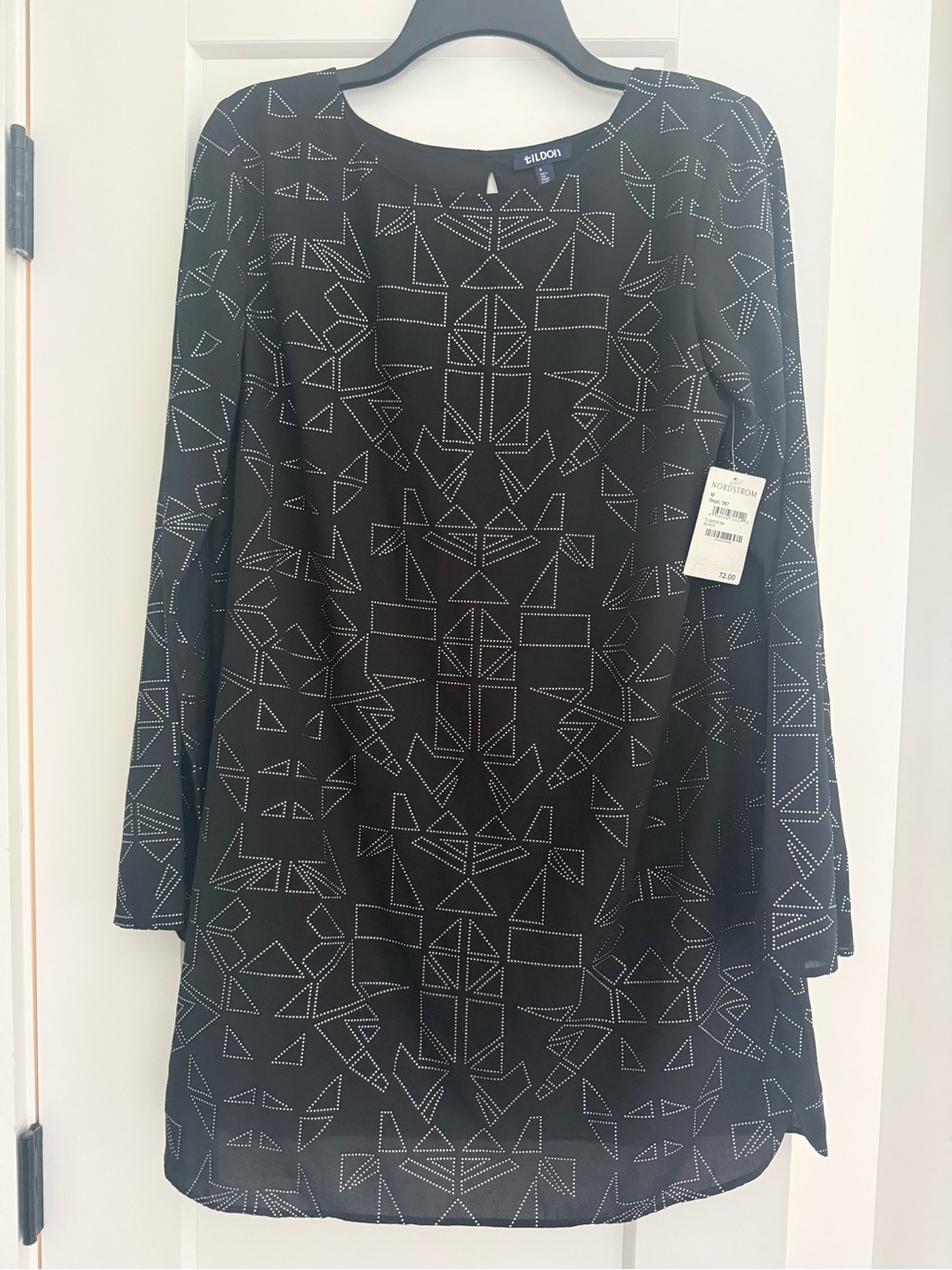 Ellen Tracy Black Geometric-Print Long-Sleeve Tunic Dress
